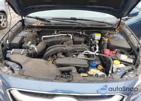 2022 Subaru Outback Premium z USA, uszkodzony, nr VIN 4S4BTACCXN3153112